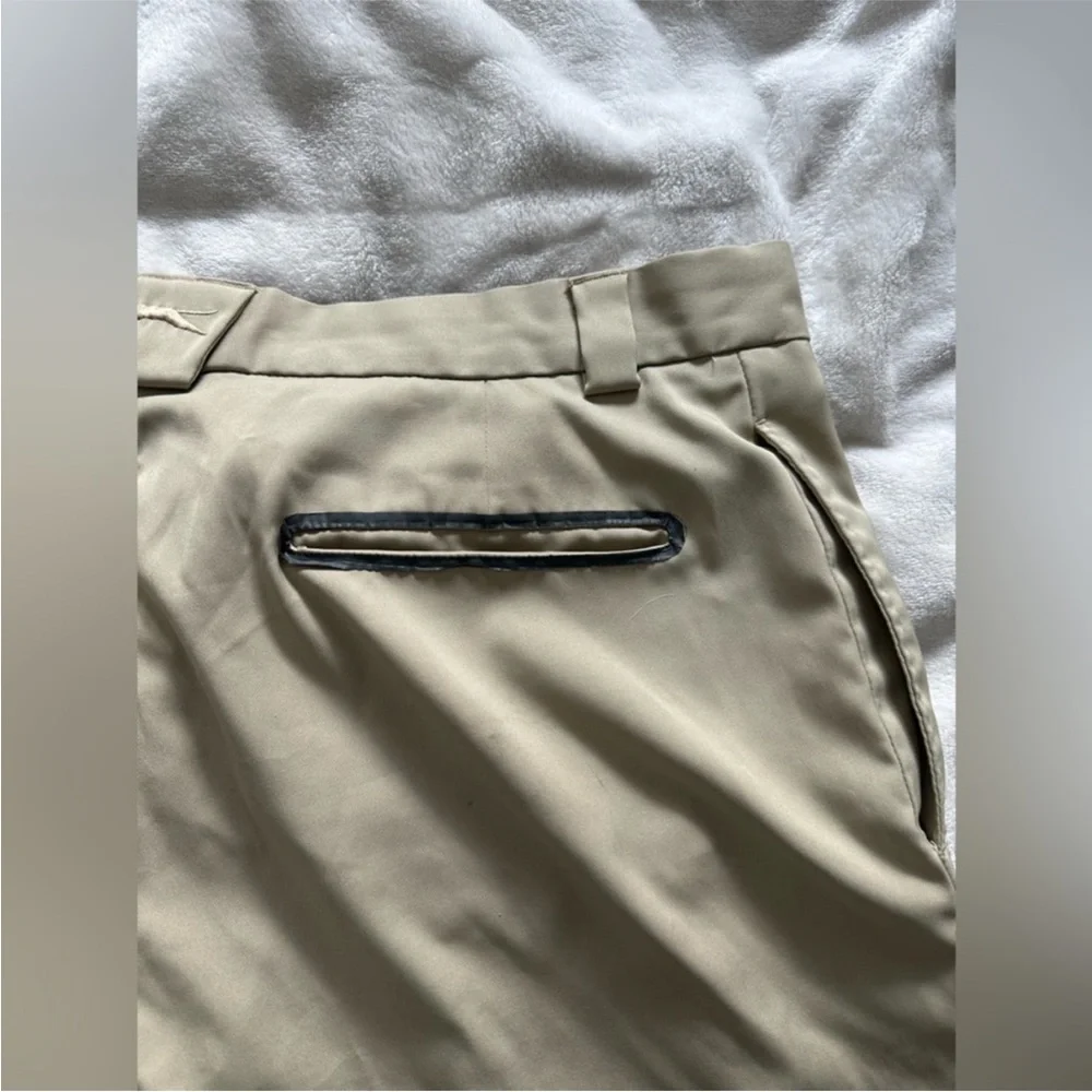 Bundle of 2 - Slazenger Tan Khaki Slazenger Men’s Golf Shorts Size 34
